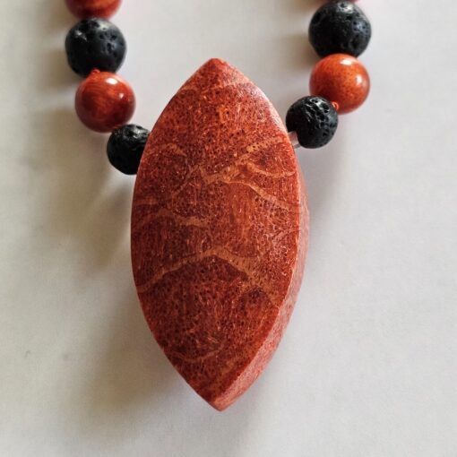 Korallen (rote Schaumkoralle) -Lava-Mala (1) mit roter Schaumkorallen-Navette – Bild 8