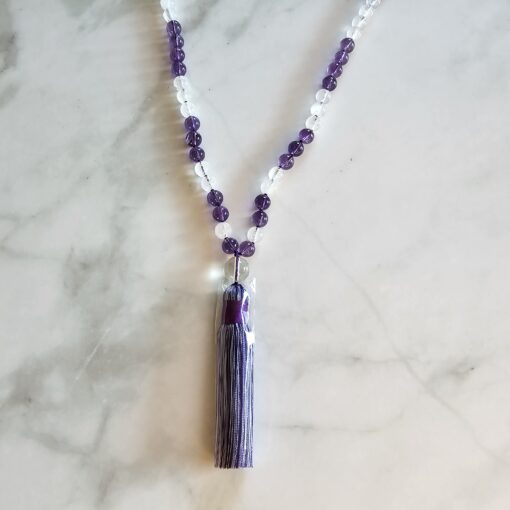 Amethyst-Milchquarz-Mala (1) mit Seidenquaste – Bild 8