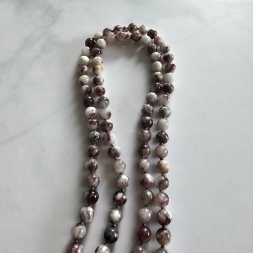 Eudialyt-Mala (1) mit Seidenquaste – Bild 9