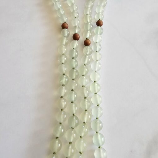 Serpentin („China Jade“) -Sandelholz (braun) -Mala mit Serpentin-Donut – Bild 9