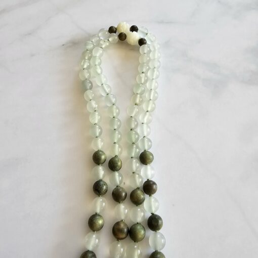 Serpentin („China Jade“) -Sandelholz (grün) -Mala mit Baumwollquaste – Bild 9