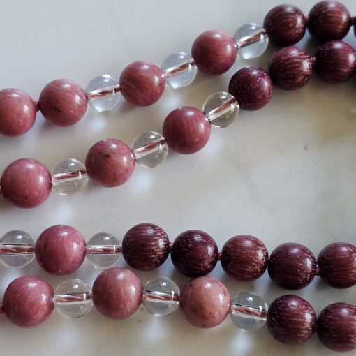 Versteinerte Holz (rosa) -Herzholz (purpurn) -Bergkristall-Mala mit Rhodonit-Donut – Bild 10