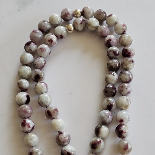 Eudialyt-Mala mit Seidenquaste – Bild 10