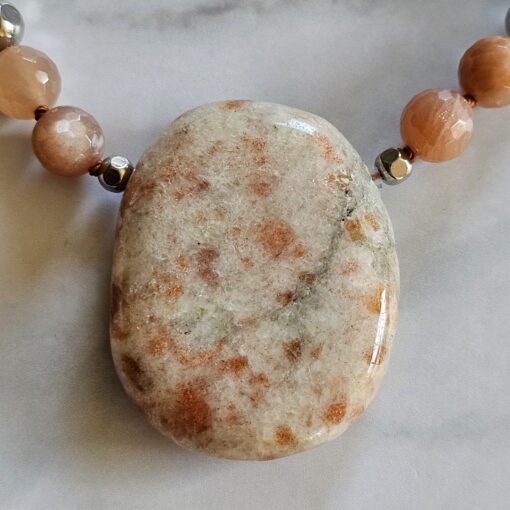 Sonnenstein-Mala, facettiert (2), mit Sonnenstein-Anhänger und Armband – Bild 10