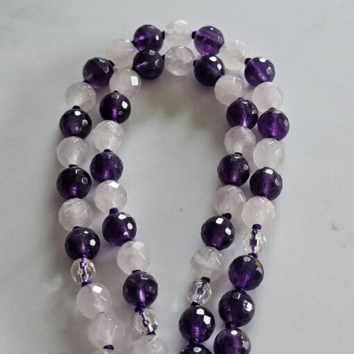Amethyst (dunkel) -Rosenquarz-Bergkristall-Mala, facettiert, mit Anhänger aus 925 Sterlingsilber – Bild 11