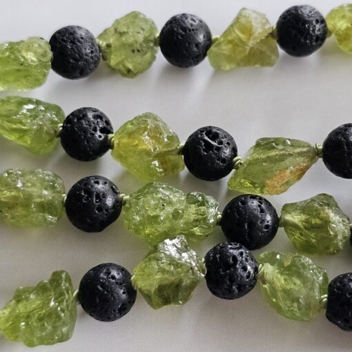 Lava-Peridot-Mala – Bild 12