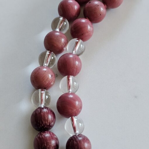 Versteinerte Holz (rosa) -Herzholz (purpurn) -Bergkristall-Mala mit Rhodonit-Donut – Bild 12
