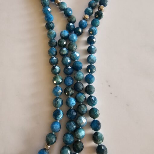 Apatit-Mala, blau und facettiert, mit blauem Apatit-Anhänger und Armband – Bild 12