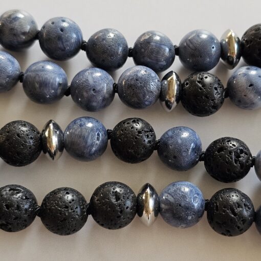 Korallen (blau) -Lava-Mala (2) mit Edelstahlanhänger (Keltischer Knoten) – Bild 12