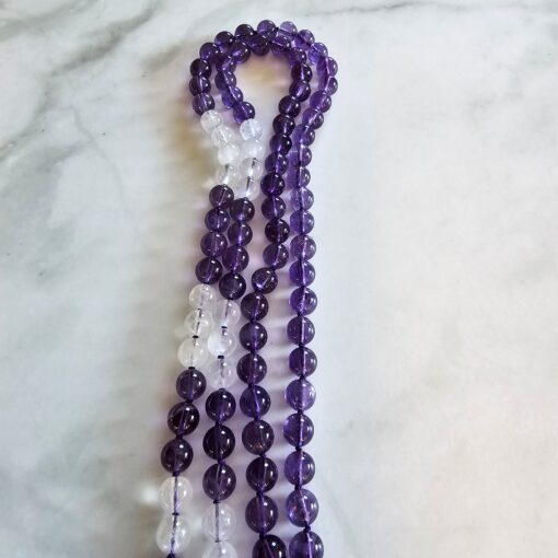 Amethyst-Milchquarz-Mala (1) mit Seidenquaste – Bild 12