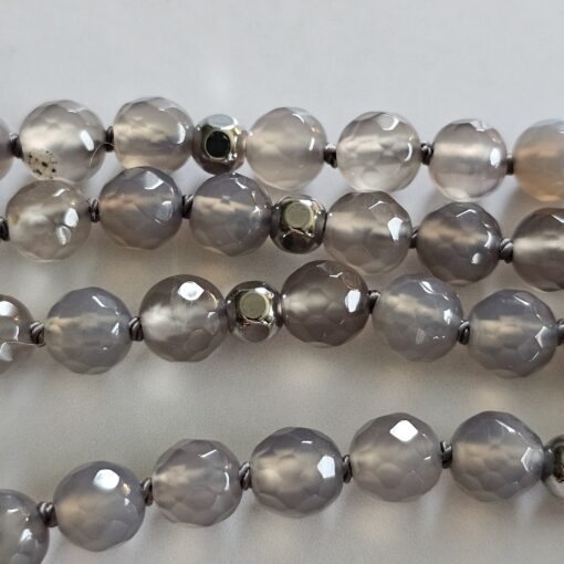 Achat-Mala, grau und facettiert, mit grauem Mondstein-Donut – Bild 13