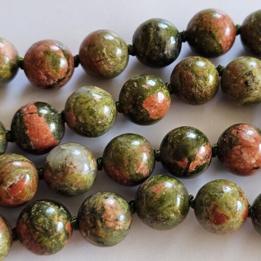 „Unakit“ (Epidot-Feldspat) -Mala mit einem „Unakit“-Donut – Bild 13