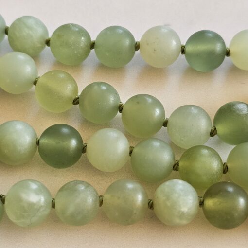 Serpentin-Mala, matt, mit Seidenquaste und Armband – Bild 13