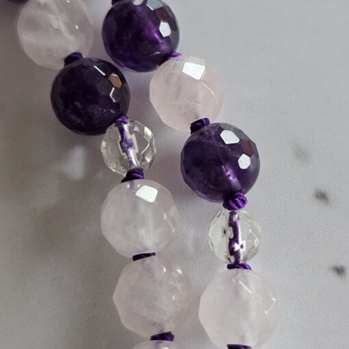 Amethyst (dunkel) -Rosenquarz-Bergkristall-Mala, facettiert, mit Anhänger aus 925 Sterlingsilber – Bild 14