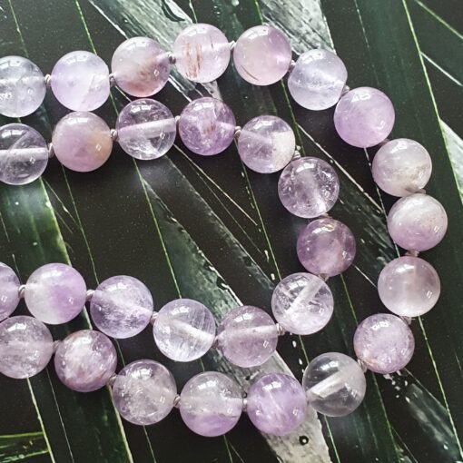 Amethyst („Lavendelamethyst“) -Mala mit Lavendel-Jade-Anhänger – Bild 13