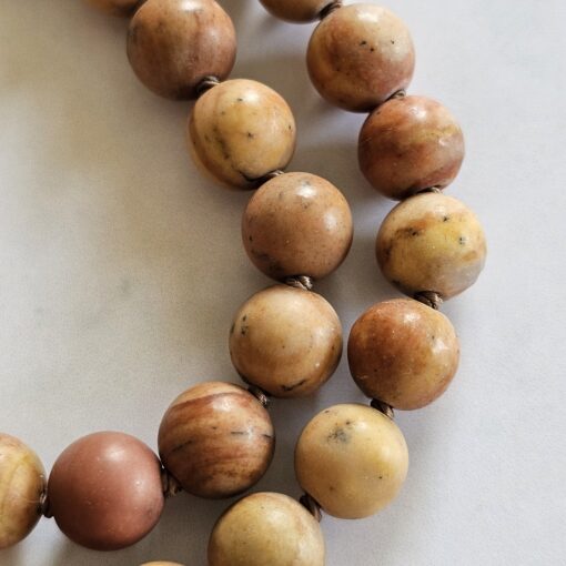 Jaspis-Mala, naturfarben und matt (3), mit Printstone-Anhänger in Freiform – Bild 14