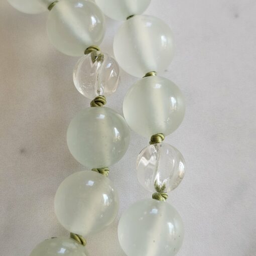 Serpentin („China Jade“) -Bergkristall-Mala mit Serpentin-Anhänger – Bild 15