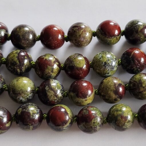 Jaspis („Drachenblut-Jaspis“) -Mala mit „Drachenblut-Jaspis“-Anhänger und Armband – Bild 15
