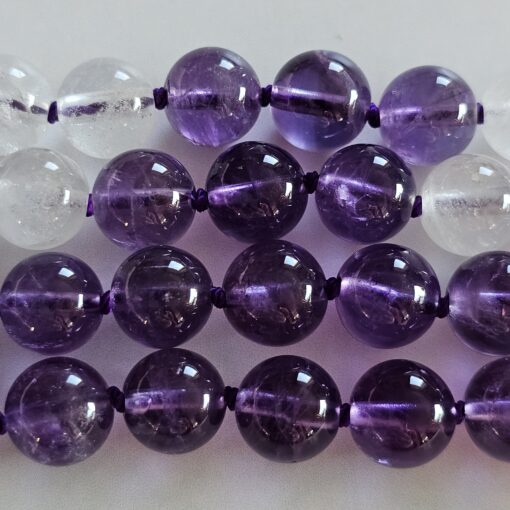 Amethyst-Milchquarz-Mala (1) mit Seidenquaste – Bild 15