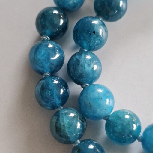 Apatit (blau) -Bergkristall (facettiert) -Mala mit Edelstahlanhänger – Bild 18