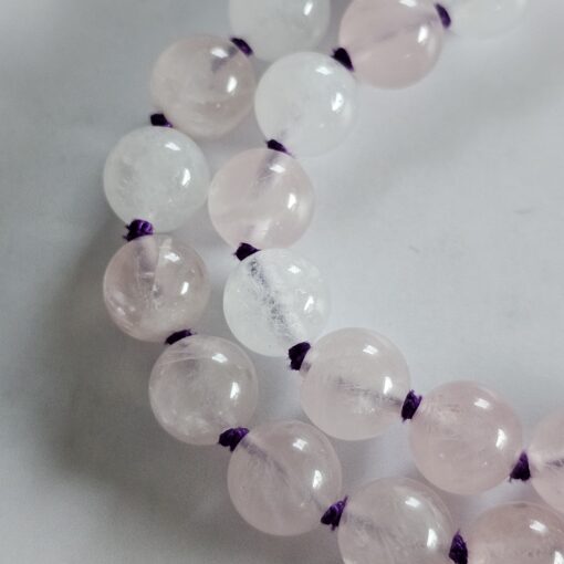 Amethyst (Lavendelamethyst) -Rosenquarz-Schneequarz-Mala mit Edelstahlanhänger – Bild 20