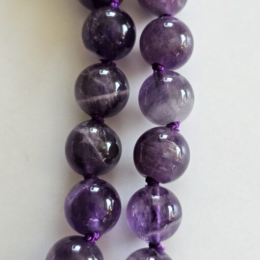 Amethystquarz („Chevron-Amethyst“) -Mala mit „Chevron-Amethyst“-Anhänger und Armband – Bild 21