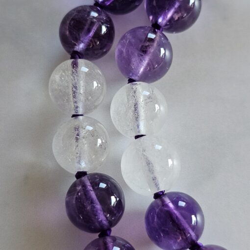 Amethyst-Milchquarz-Mala (1) mit Seidenquaste – Bild 22