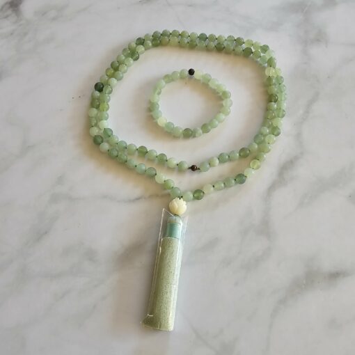 Serpentin-Mala, matt, mit Seidenquaste und Armband