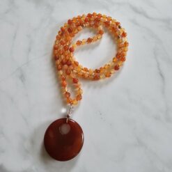 Karneol-Mala (1) mit großem Karneol-Donut