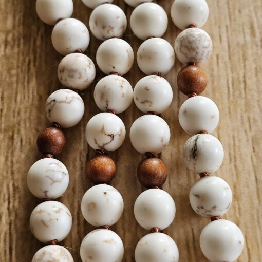 Magnesit (matt) -Sandelholz-Mala mit Seidenquaste – Bild 2