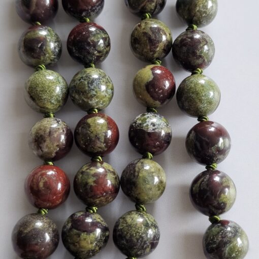 Jaspis („Drachenblut-Jaspis“) -Mala mit „Drachenblut-Jaspis“-Anhänger und Armband – Bild 2