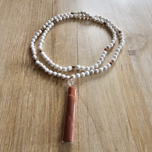 Magnesit (matt) -Sandelholz-Mala mit Seidenquaste – Bild 3
