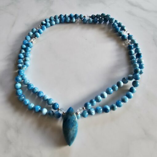 Apatit (hellblau) -Bergkristall-Mala mit hellblauer Apatit-Navette und Armband  – Bild 3