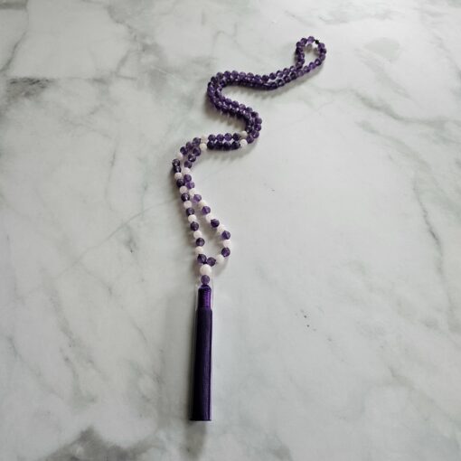 Amethyst-Rosenquarz-Mala, matt, mit Seidenquaste – Bild 4