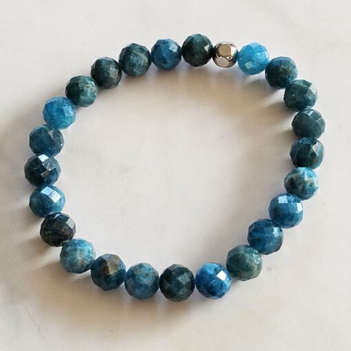 Apatit-Mala, blau und facettiert, mit blauem Apatit-Anhänger und Armband – Bild 4