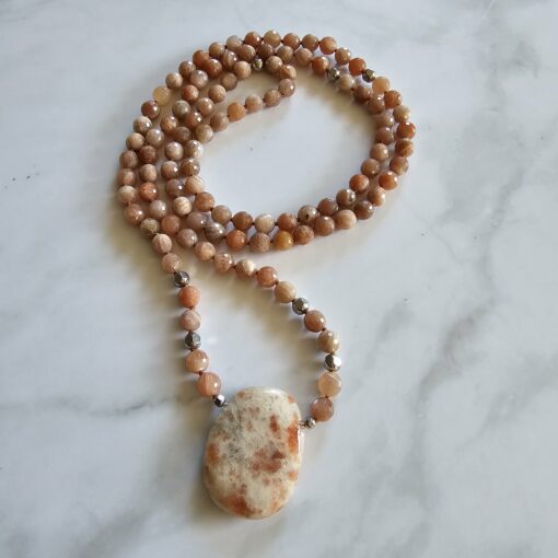 Sonnenstein-Mala, facettiert (2), mit Sonnenstein-Anhänger und Armband – Bild 5