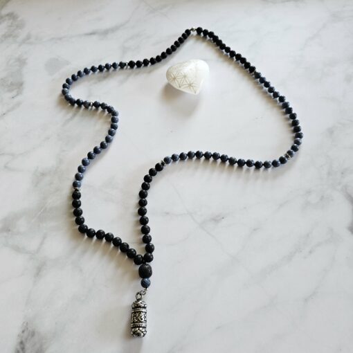 Korallen (blau) -Lava-Mala (1) mit Edelstahlanhänger (Säule mit „om mani padme hum“) – Bild 5