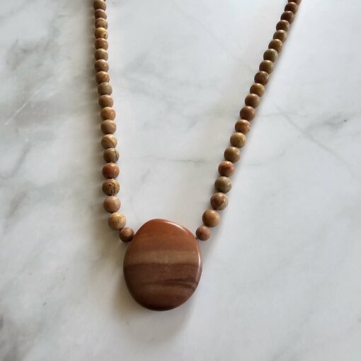 Jaspis-Mala, naturfarben und matt (3), mit Printstone-Anhänger in Freiform – Bild 6