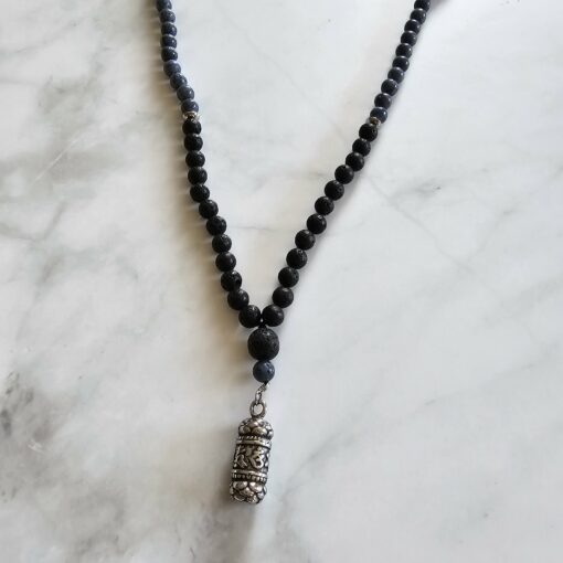 Korallen (blau) -Lava-Mala (1) mit Edelstahlanhänger (Säule mit „om mani padme hum“) – Bild 6