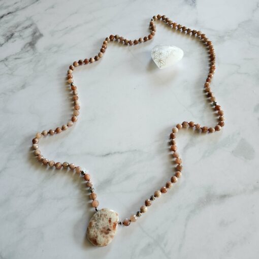 Sonnenstein-Mala, facettiert (2), mit Sonnenstein-Anhänger und Armband – Bild 7