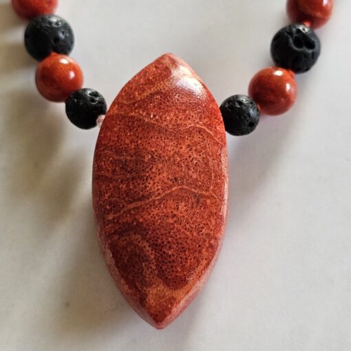 Korallen (rote Schaumkoralle) -Lava-Mala (1) mit roter Schaumkorallen-Navette – Bild 7