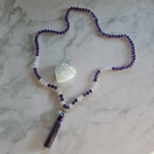Amethyst-Milchquarz-Mala (1) mit Seidenquaste – Bild 7