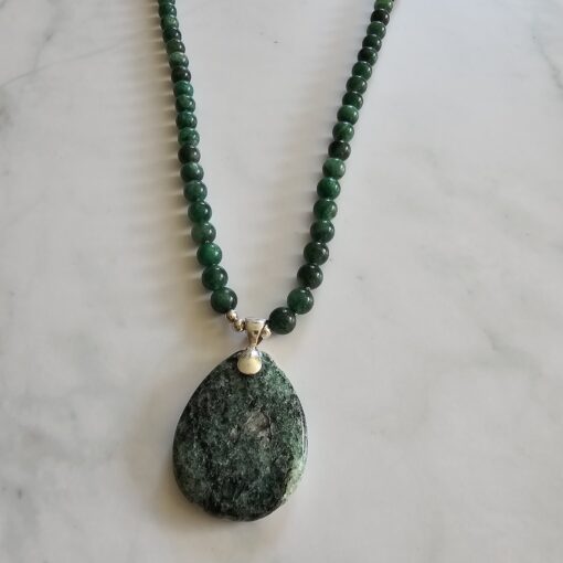 Fuchsit-Mala mit Fuchsit-Anhänger und Armband – Bild 8