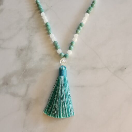 Amazonit-Schneequarz-Mala mit Seidenquaste und Armband – Bild 8