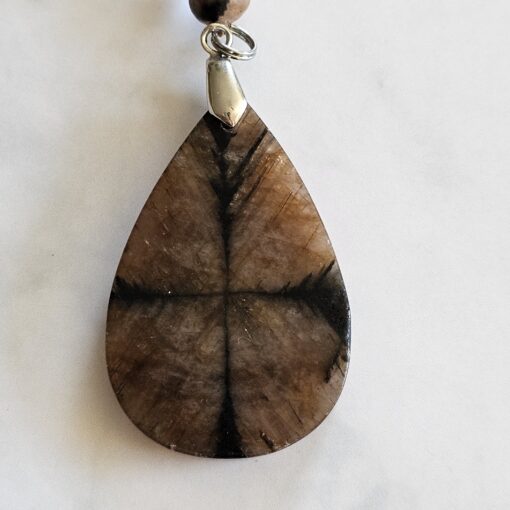 Chiastolith (Andalusit) -Mala mit Chiastolith-Anhänger und Armband – Bild 11
