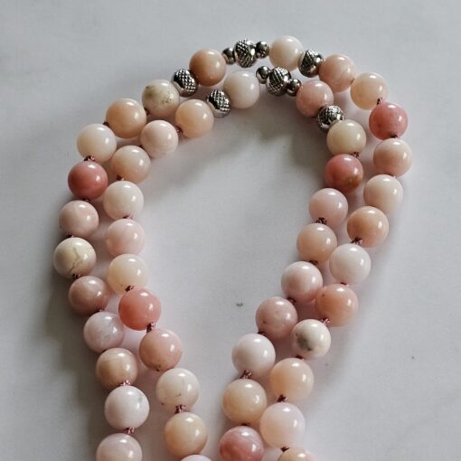 Opal (peruanischer, rosafarbener Opal) -Mala mit Edelstahlanhänger – Bild 12
