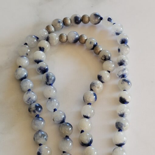 Dumortierit (Dumortierit in Quarz) -Mala mit Seidenquaste und Armband – Bild 13