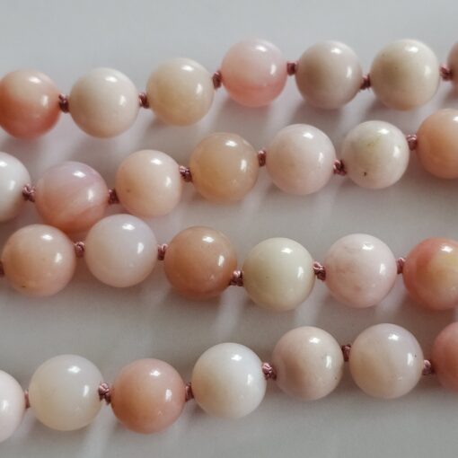 Opal (peruanischer, rosafarbener Opal) -Mala mit Edelstahlanhänger – Bild 13