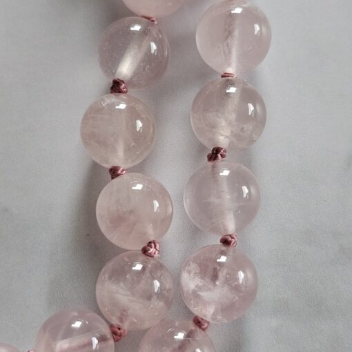 Rosenquarz-Milchquarz-Mala mit Quaste – Bild 14