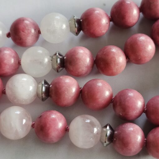Rhodonit-Rosenquarz-Schneequarz-Mala mit Edelstahlanhänger und Armband – Bild 17
